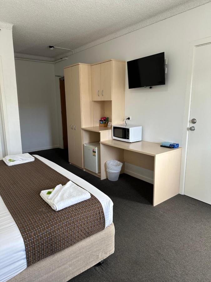 Adelaide Airport Motel Bagian luar foto