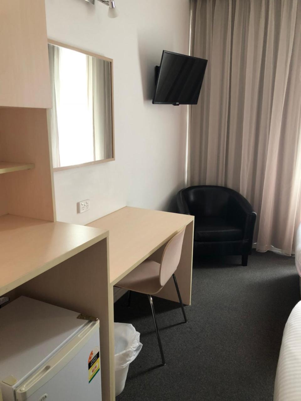 Adelaide Airport Motel Bagian luar foto
