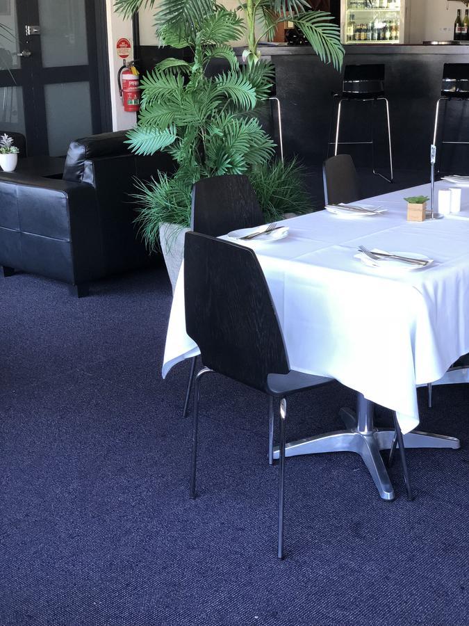 Adelaide Airport Motel Bagian luar foto