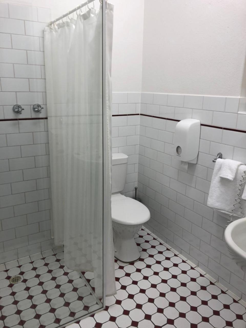 Adelaide Airport Motel Bagian luar foto
